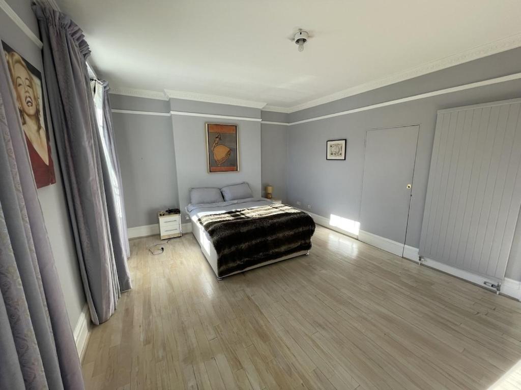 Beautiful 5-Bedroom Townhouse ロンドン エクステリア 写真